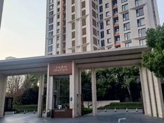 -上海虹桥祥源希尔顿酒店