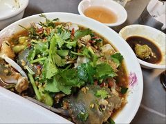 三目蟹-官塘陈记鱼生·潮汕砂锅粥·牛肉火锅(潮枫路总店)