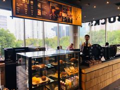 -星巴克臻选(湖滨道店)