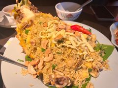 -大头虾越式风味餐厅(光明广场店)