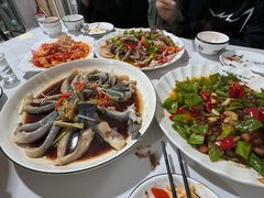 -煲来饱去冷水鱼
