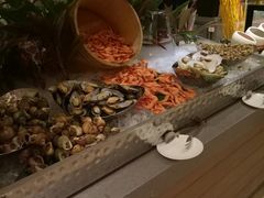 -海口绿发希尔顿酒店-田园汇自助餐·三文鱼·海鲜