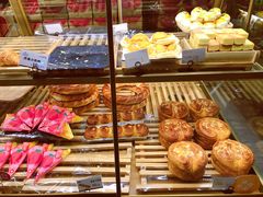 -昆明冠生园·蛋糕·面包(南强街店)