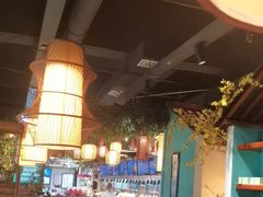 -偶屋里钵少爷(时代广场店)