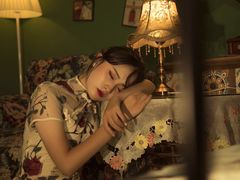 -贺加贝化妆美甲培训学校
