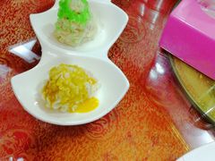 -地方名吃海鲜大馅蒸饺(北戴河店)