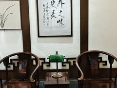 -梅龙镇酒家(南京西路总店)