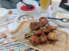 -小河公主秘制烤羊腿(小绿谷店)