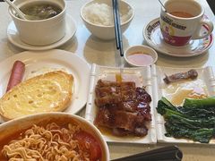 -香港新发烧腊茶餐厅(水围店)