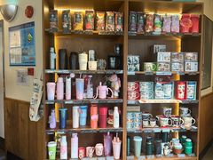 -星巴克(西藏路店)