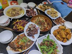 -绿草地·湘菜(7mall店)