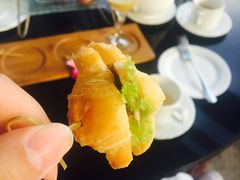 -亚龙湾喜来登·美景台大堂吧