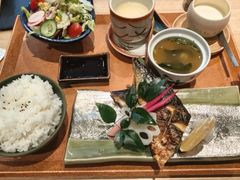 -本源食集 日式烧肉·炉端烧(东海缤纷店)