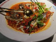 -坛宗剁椒鱼头(河西王府井店)