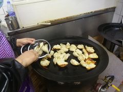 -黄阿姨锅贴大王(万航渡路店)