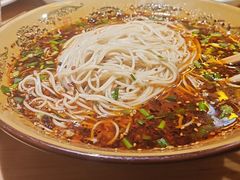 -自贡盐帮菜·玩辣餐厅(樱花园西街店)