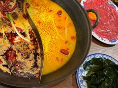 -萍姐火锅·公路夜市(武汉首店)