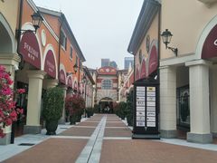 -佛罗伦萨小镇广佛名品奥特莱斯(疏港路店)