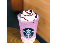 夏莓意式奶冻星冰乐-星巴克臻选(广州高德置地秋广场店)