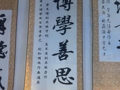 -荒岛实景沉浸密室(江汉路1店)