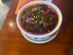 -炉小二铜锅牛蛙•川湘菜(三里屯店)