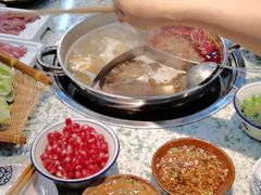 -鸿姐老火锅(花园路店)
