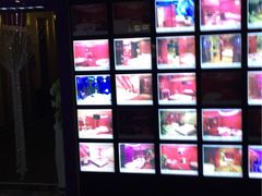 -天鹅恋主题酒店(光谷广场步行街店)