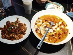 -渝乡辣婆婆·川菜 水煮鱼(中山西路店)