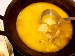 -鲜入围煮花胶鸡海鲜火锅