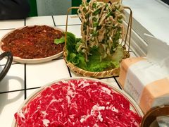 -扎起市井老火锅(乐山总店)