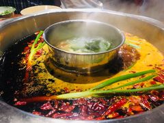 -周幺妹重庆老火锅(银泰城总店)