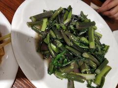 -董厨煨汤馆(车站路店)