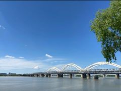 -人民防洪胜利纪念塔