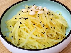 杏仁土豆丝-船歌·鱼水饺青岛菜(国贸商城店)