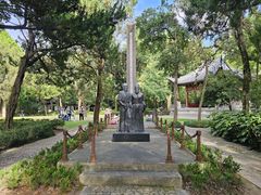 -汇龙潭