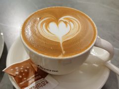 -LEO CAFE
