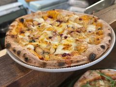 -Gather pizza