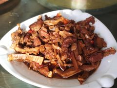 竹笋炒肉-徽州美食(三十年老店)