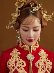 -小乐化妆美甲半永久培训学校