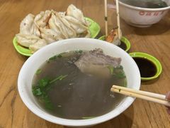 -锅贴王小吃(南大街店)