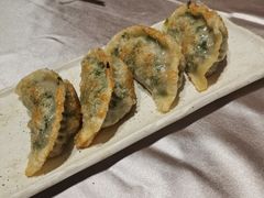 -广州中心皇冠假日酒店·百粤楼