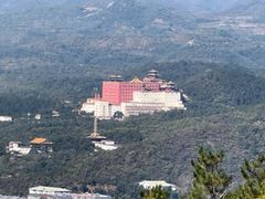 -磬锤峰森林公园