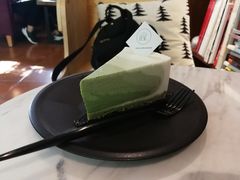 -彳亍咖啡·这里(水湾路店)