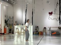 -Jumphai室内蹦极运动