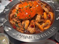 -胖哥俩肉蟹煲(湖滨银泰in77店)