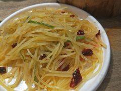 -清真·卡德尔大叔新疆主题餐厅(龙汇路店)