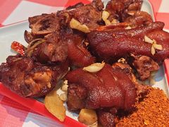 -老闵田螺馆·南昌市井菜·特色小吃(总店)