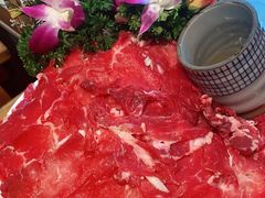 -野山舂·贵州现舂酸汤火锅(鸿通城店)