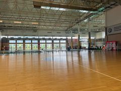 -莱茵体育生活馆