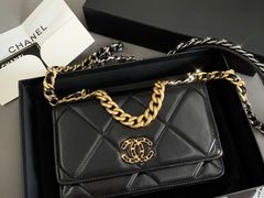 -Chanel(德基广场店)